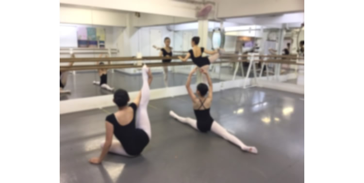 レッスン前ストレッチ